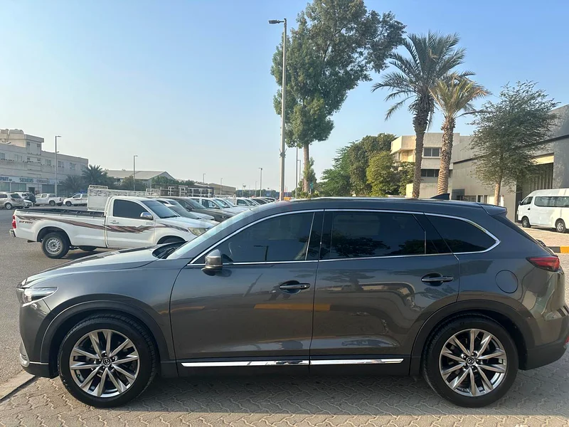 Mazda CX9 2020