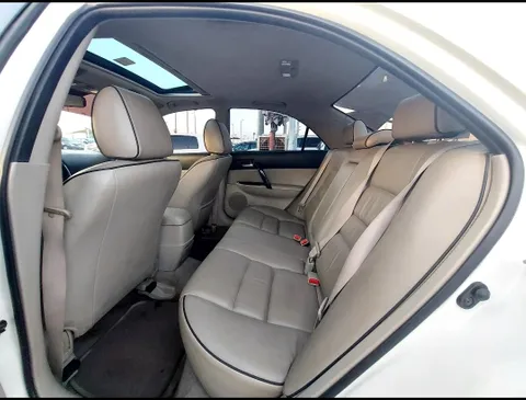 Discover undefined undefined Exterior Interior Images.Find all aspects and details of cars.