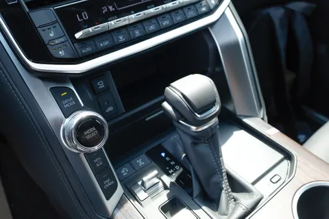 New Toyota Land Cruiser 3.5T VX 2025