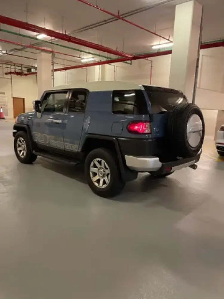 toyota fj-cruiser image Toyota FJ Cruiser 4.0L VXR 2021