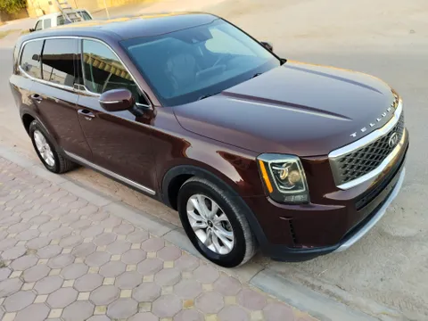 Discover undefined undefined Exterior Interior Images.Find all aspects and details of cars.