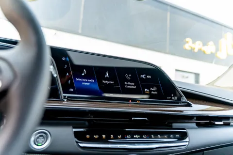 New Cadillac Escalade 6.2L Sport Platinum 2023