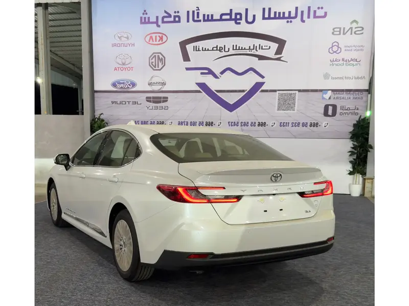 Toyota Camry 2025