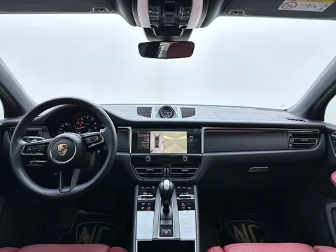 New Porsche Macan 2023