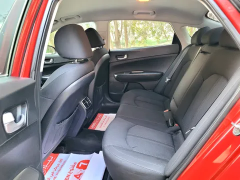 Discover undefined undefined Exterior Interior Images.Find all aspects and details of cars.