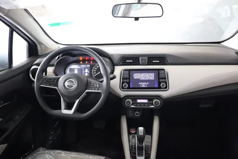 Discover undefined undefined Exterior Interior Images.Find all aspects and details of cars.