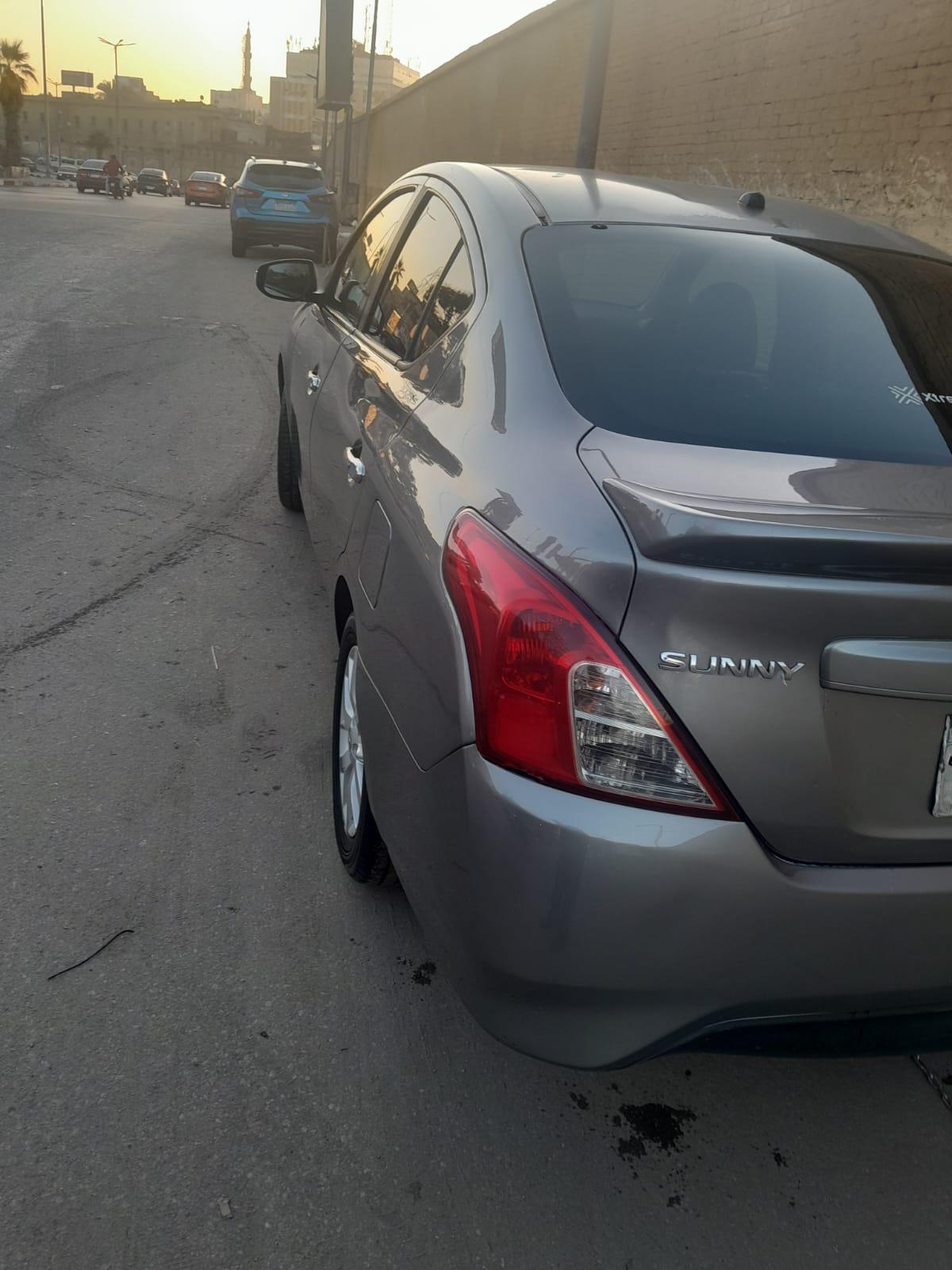 نيسان صني 2016