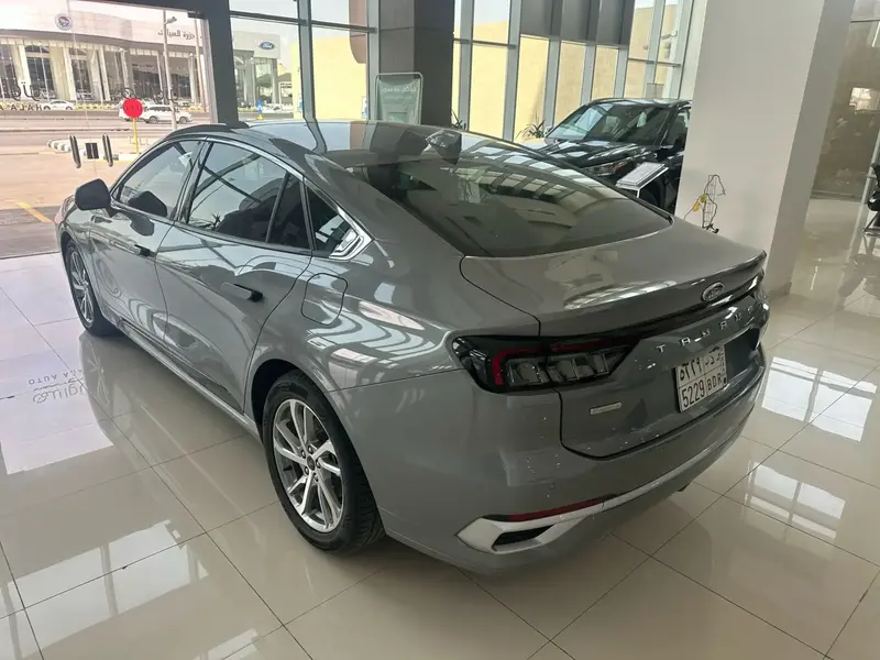 Ford Taurus 2023