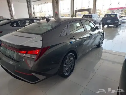New Hyundai Elantra  2.0L GLS 2025