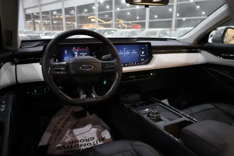 New Ford Taurus 2023