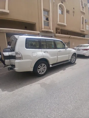 Mitsubishi Pajero GLS V6 2018
