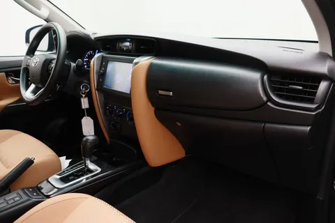 Toyota Fortuner 2023