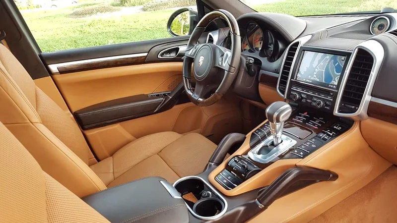 Porsche Cayenne 2014