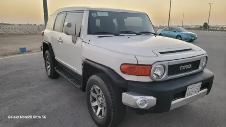 toyota fj-cruiser image Toyota FJ Cruiser 2017