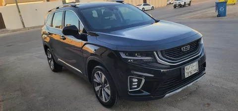 Geely Okavango 2022