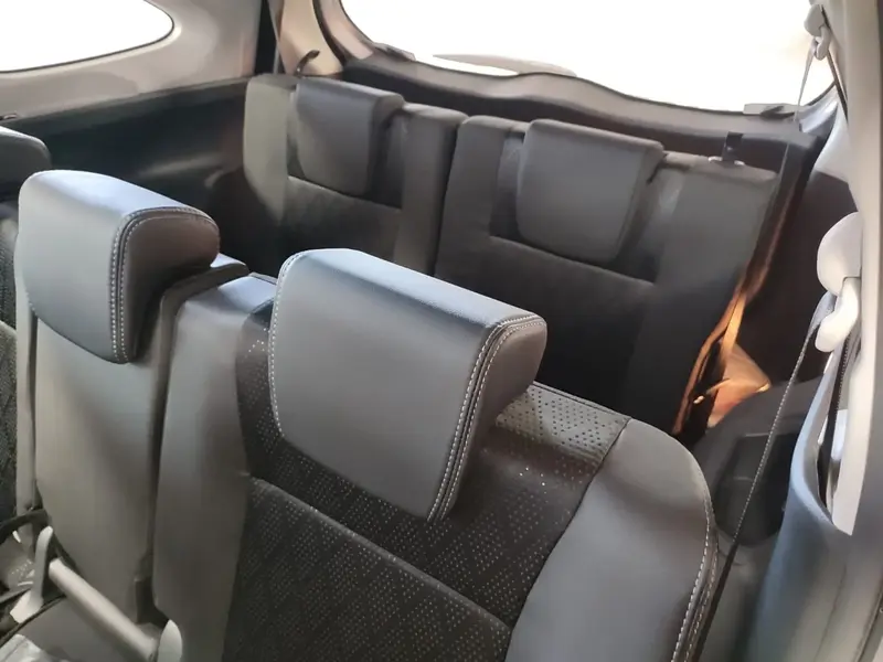 Toyota VELOZ 2024