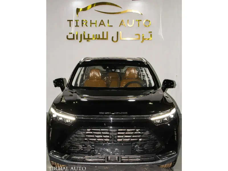 Discover undefined undefined Exterior Interior Images.Find all aspects and details of cars.