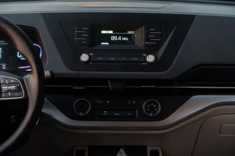 New Kia Carens 1.5L 2023