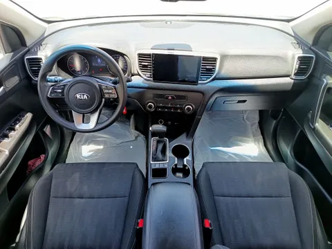 Kia Sportage 1.6L Standard 2021