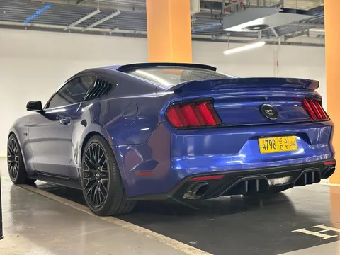 Ford Mustang 5.0L 2016