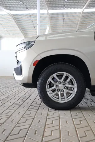 Chevrolet Suburban 5.3L LS 2021