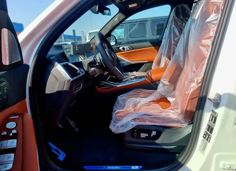 New BMW X7 M60i 2025