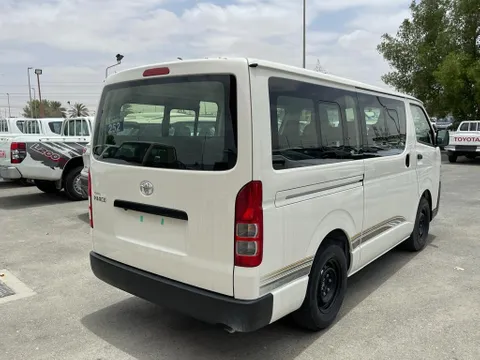 New Toyota Hiace 2.5L Commuter M/T 2024