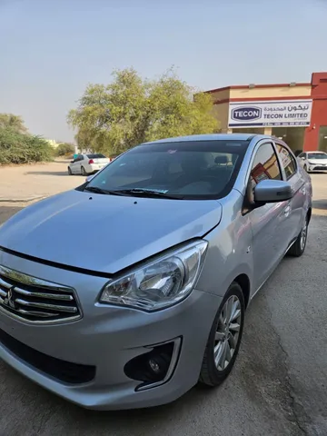 Mitsubishi Attrage 1.2 GLX (Mid Option) 2020