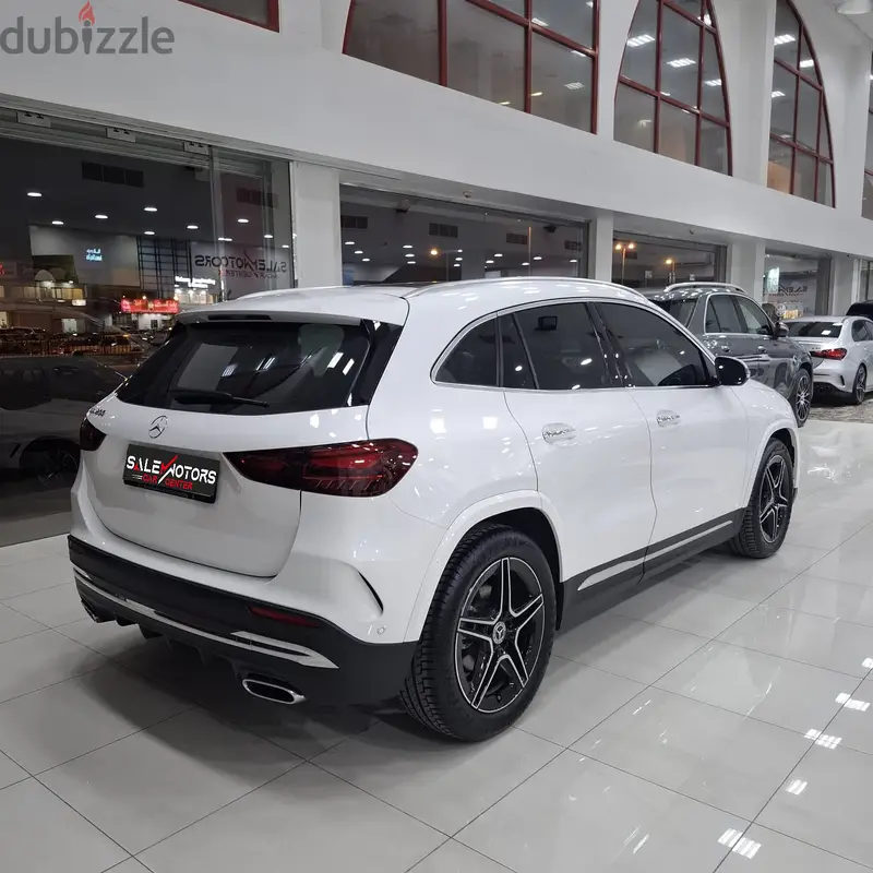 Mercedes Benz GLA Class 2025