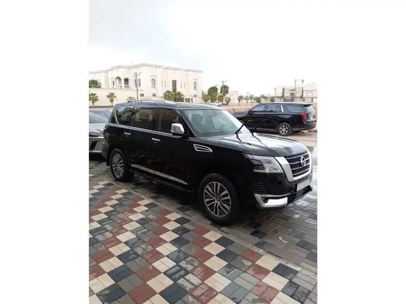 Discover undefined undefined Exterior Interior Images.Find all aspects and details of cars.