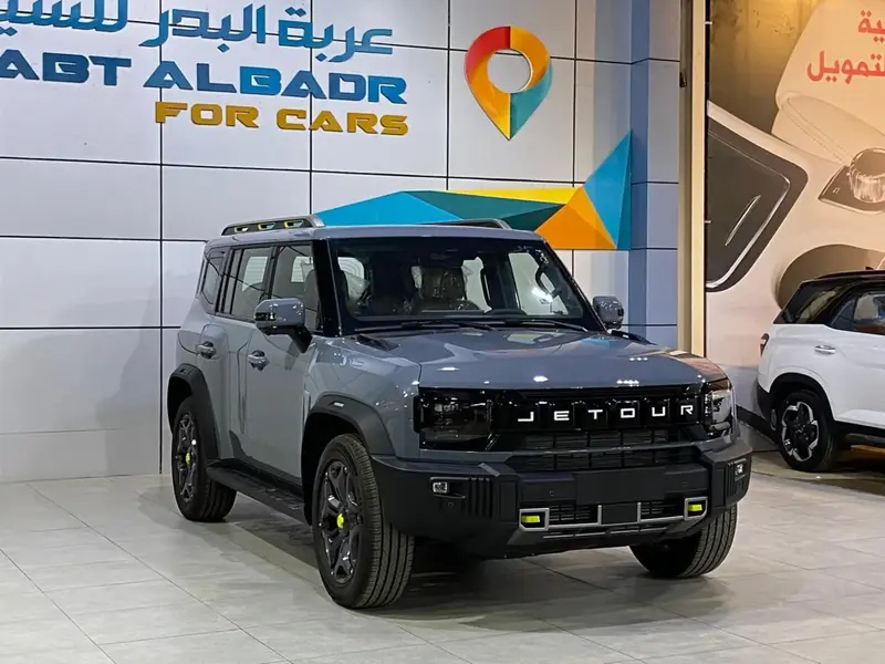 Discover undefined undefined Exterior Interior Images.Find all aspects and details of cars.