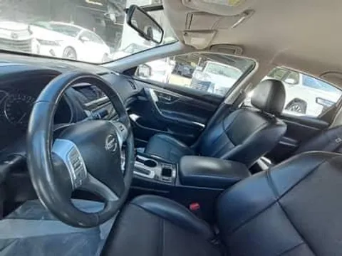 Discover undefined undefined Exterior Interior Images.Find all aspects and details of cars.