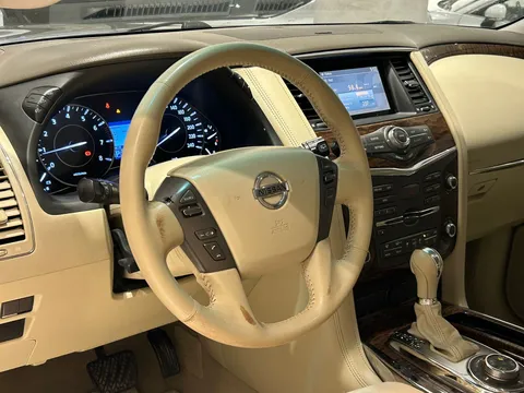Nissan Patrol 4.0L SE 2014