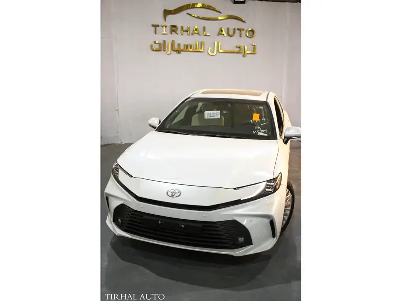 Toyota Camry 2025