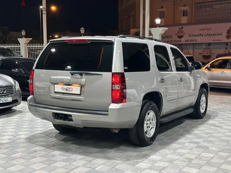 شيفروليه تاهو 2008