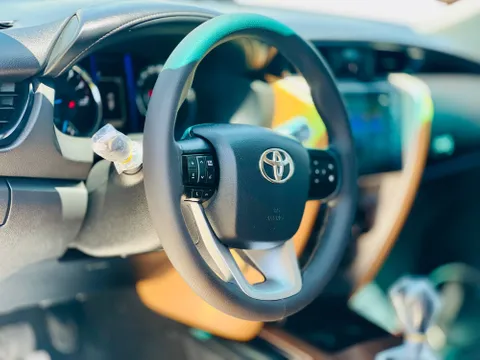 Toyota Fortuner 2.7L 2020