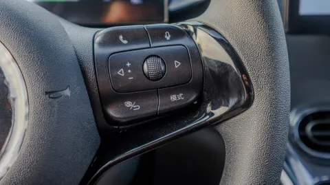 Discover undefined undefined Exterior Interior Images.Find all aspects and details of cars.