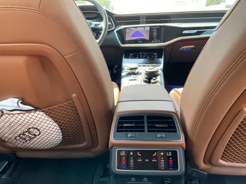 Audi A6 2.0 TFSI 245 HP 2024