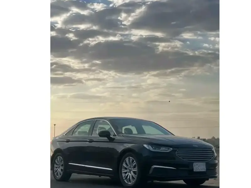 Ford Taurus 2022