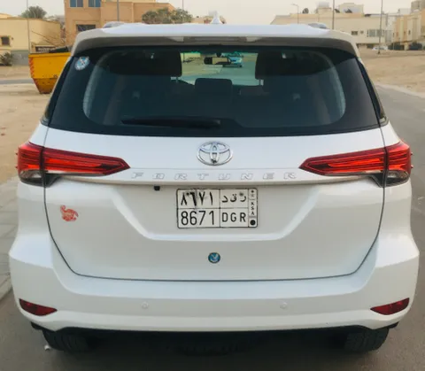 Toyota Fortuner  2.7L GX2 (4X4) 2024