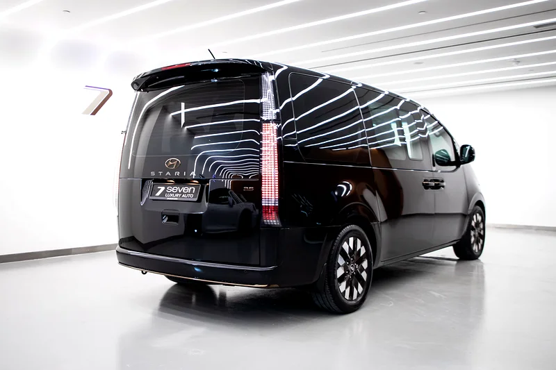 Hyundai Staria 2023