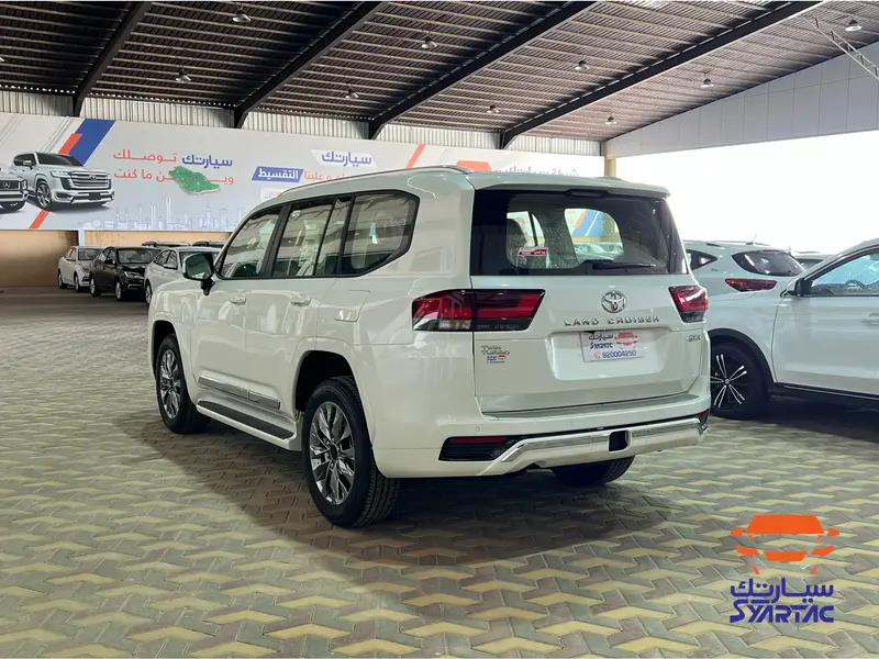 Toyota Land Cruiser Wagon 2024