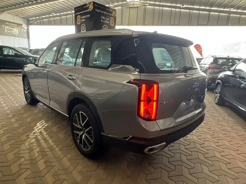 Discover undefined undefined Exterior Interior Images.Find all aspects and details of cars.