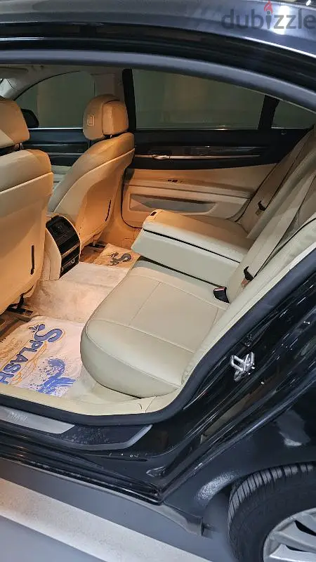BMW 7 Series 2010
