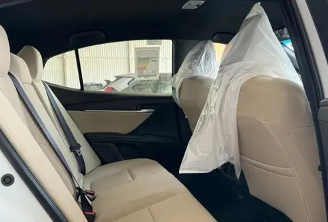 New Toyota Camry  2.5L GLE (178 HP) 2025