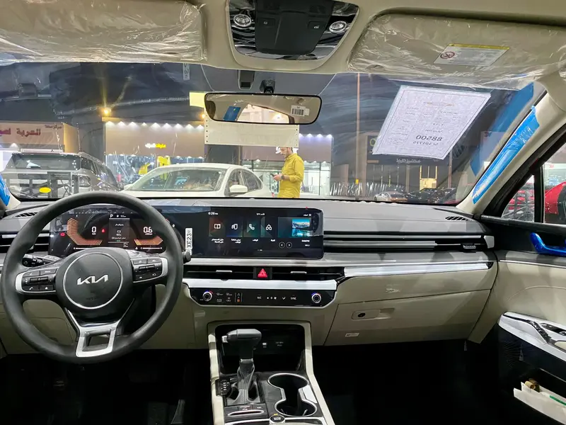 KIA K5 2025