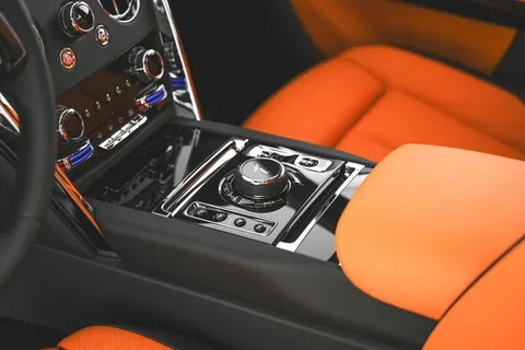New Rolls Royce Cullinan 6.75L Twin-Turbo 563 HP 2025