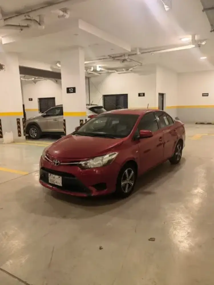toyota toyota-yaris image Toyota Yaris 2016