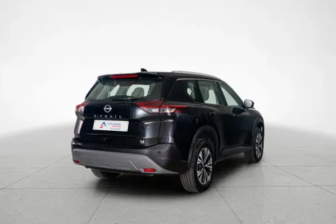 Discover undefined undefined Exterior Interior Images.Find all aspects and details of cars.