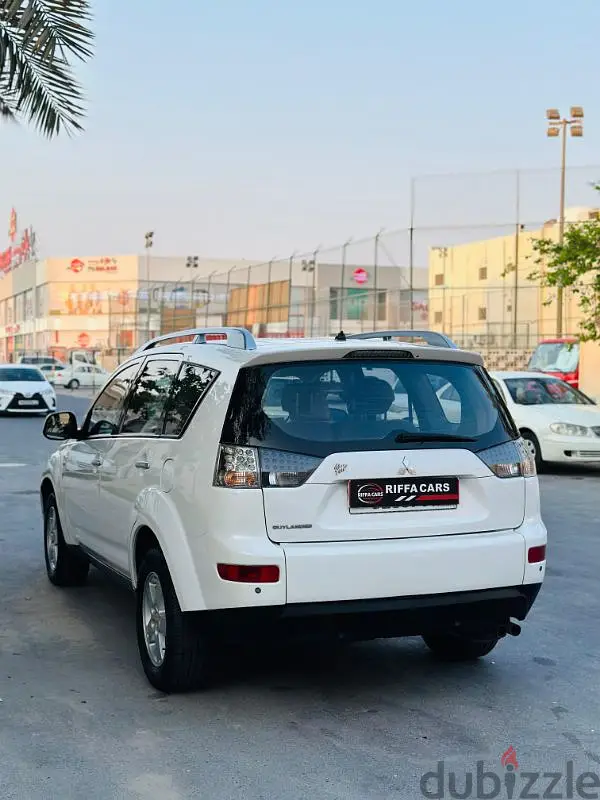 Mitsubishi Outlander 2008